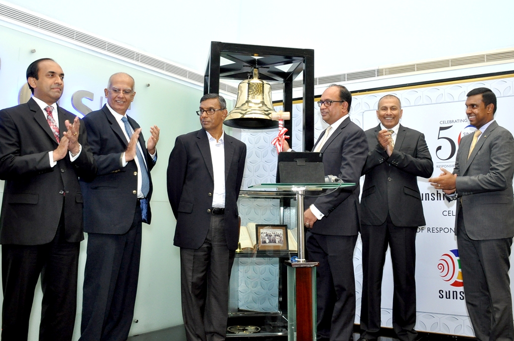 From Left: Colombo Stock Exchange Chief Executive Officer Rajeeva Bandaranaike, Sunshine Holdings Board Director Bhandula Hulllangamuwa, Sunshine Holdings Founder and Board Director Govindasamy Sathasivam, Sunshine Holdings Group Managing Director Vish Govindasamy, Sunshine Holdings Executive Director Shyam Sathasivam and Colombo Stock Exchange Chairman Ray Abeywardena