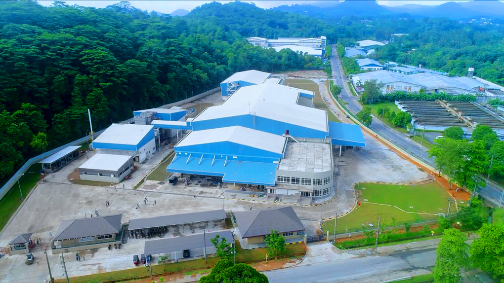 2 - Aerial view of the factory