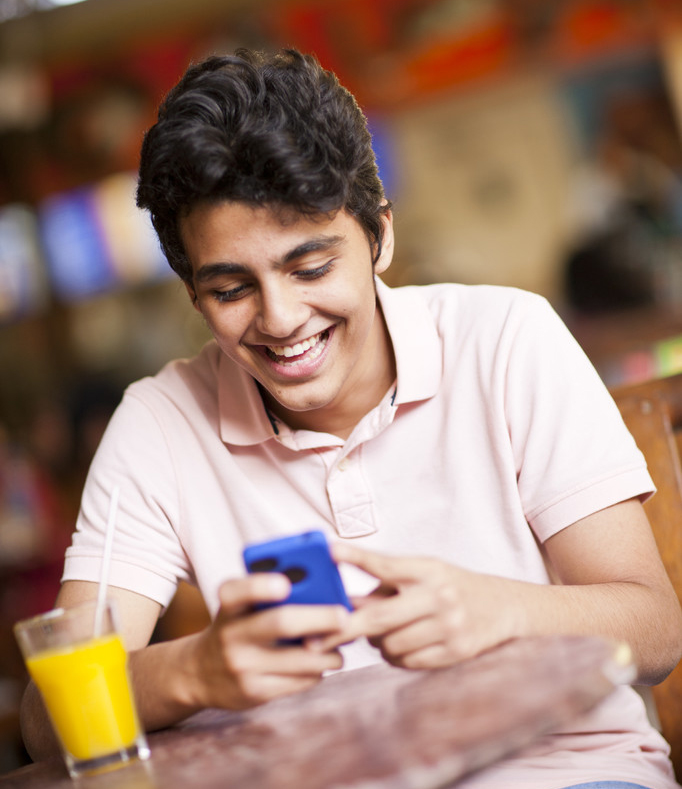 zMessenger launches British Councils ‘Learn English via Mobile’ with Robi Axiata, Bangladesh