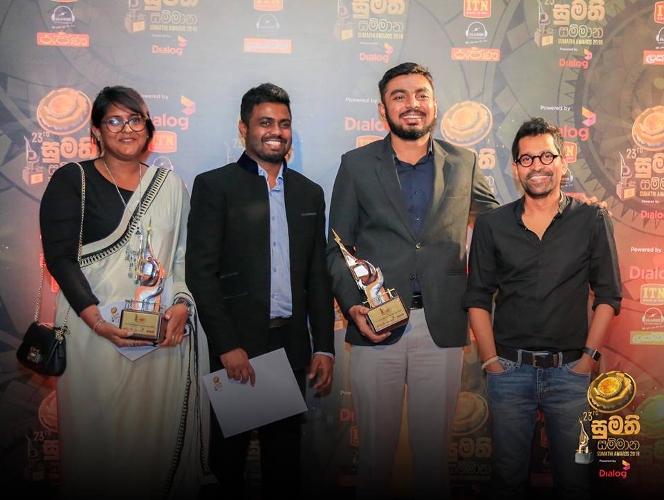 Laojee Team with their agency J. Walter Thompson Sri Lanka posing with their Sumathi Award for Commercial of the Year