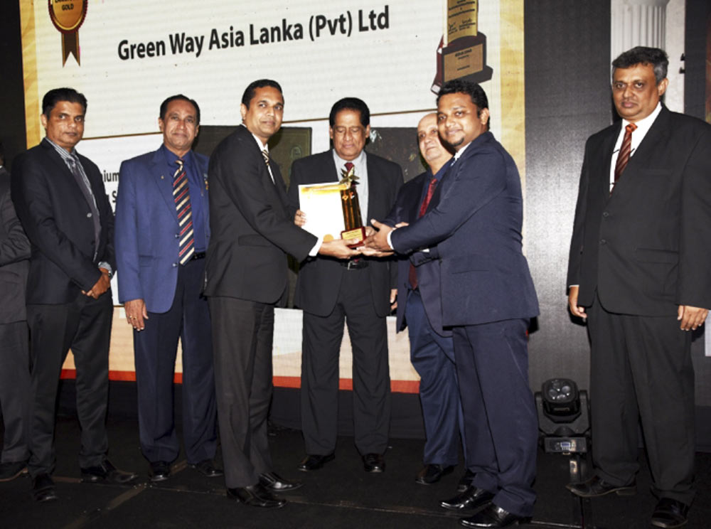 Royal-Cashews---Lanka-Star-Awards-2019---Gold-Award