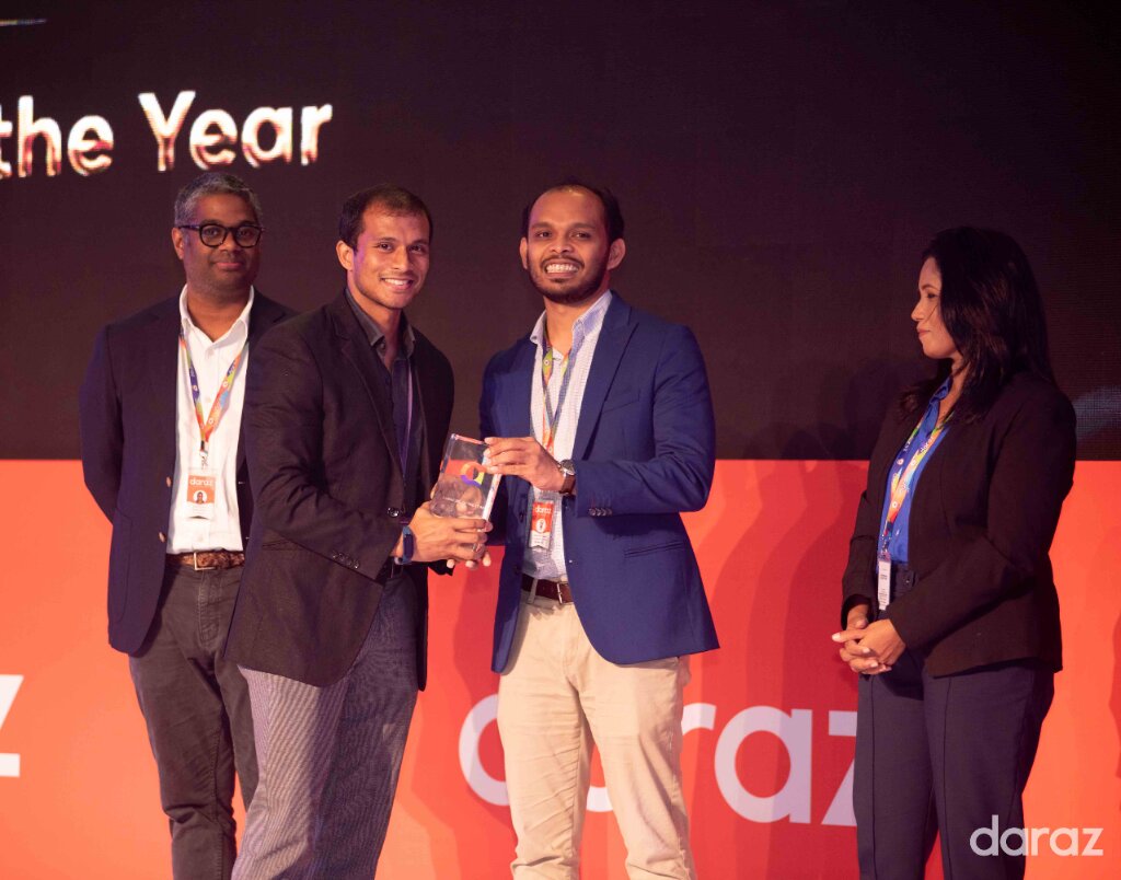 ABS-Courier-awarded-3PL-of-the-year-1.jpg