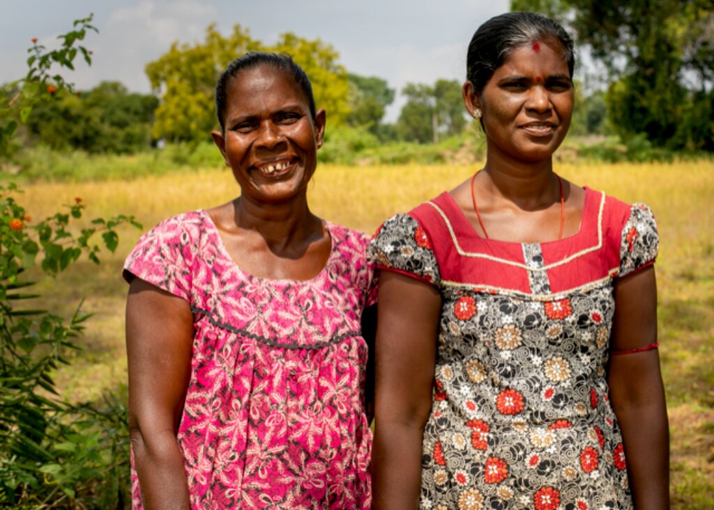 Two farmers from Manmunai West, Batticaloa who are currently engaged in WFP's resilience building project which promotes sustainable agriculture