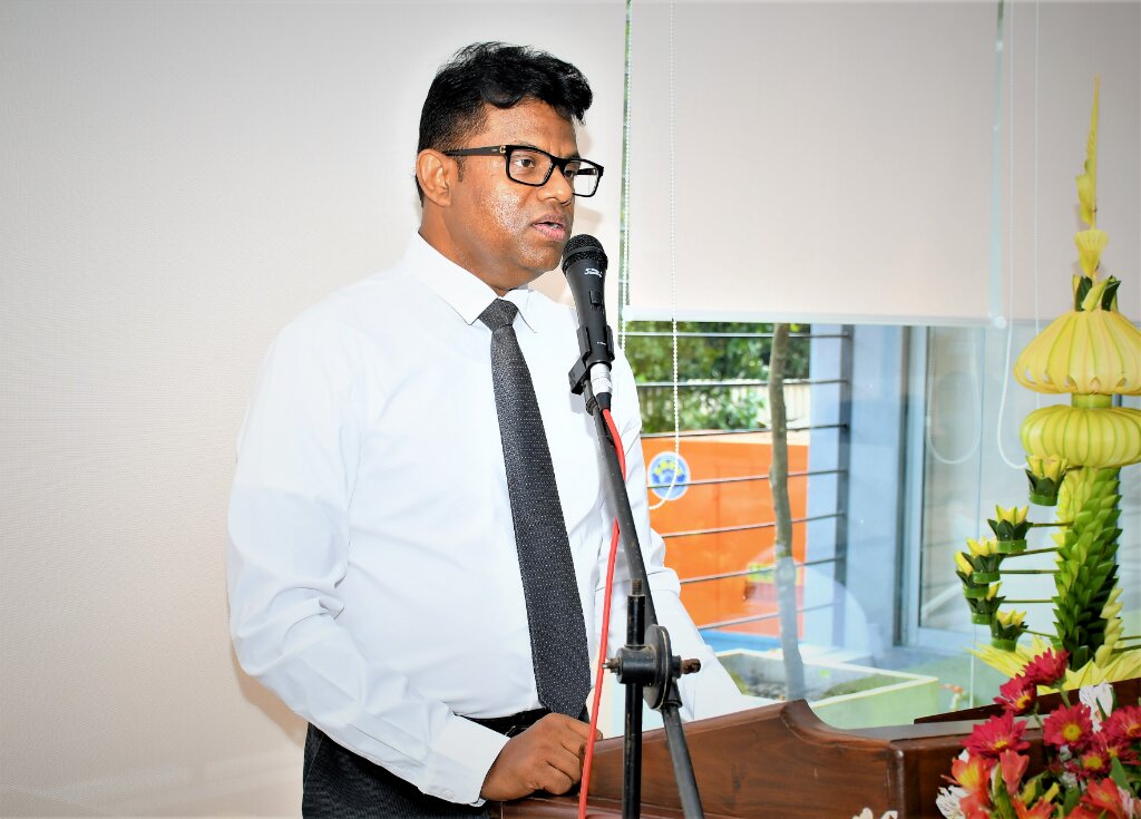 Image 1_ HNBF Managing Director & CEO Chaminda Prabhath addressing the audience