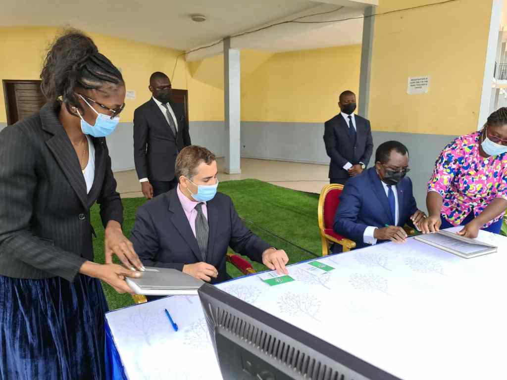 ministry-of-primary-education-of-the-republic-of-cameroon-will-receive