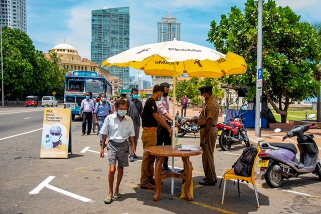 Police carrying out checks at PickMe temperature checkpoint