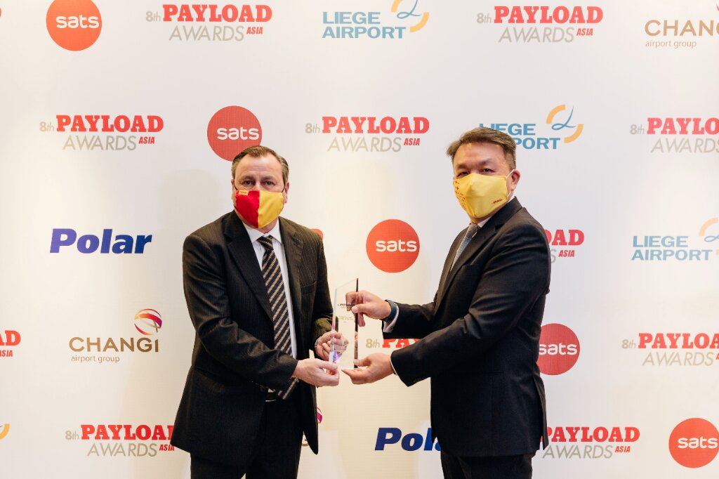 DHL-Express-recognized-as-Global-Express-Provider-of-the-Year-at-Payload-Asia-Awards-2021.jpg