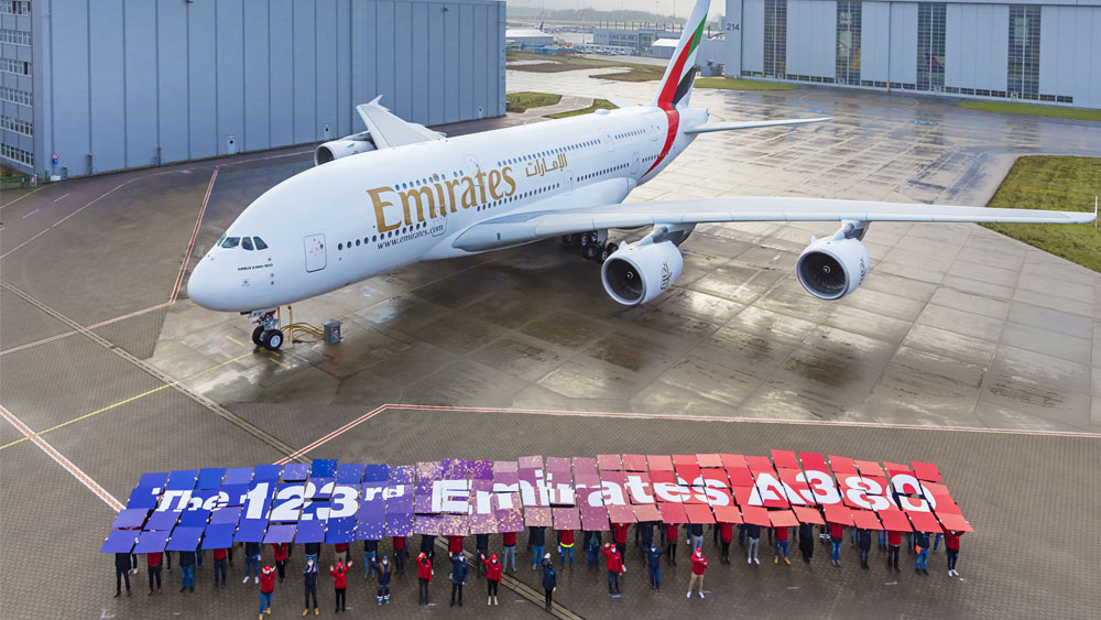 emirates-1.jpg