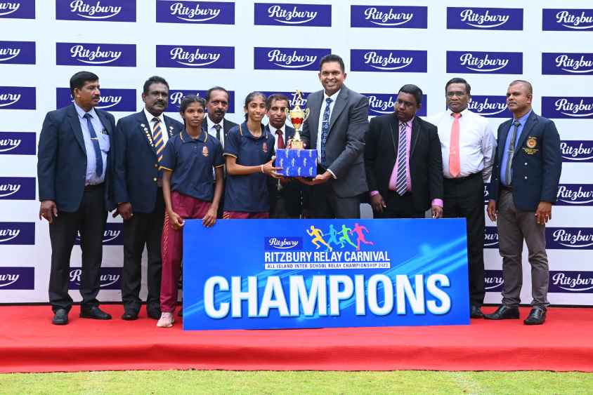 Overall-Womens-Champions-Wala-A.Ratnayake-Central-College-LBN.jpg