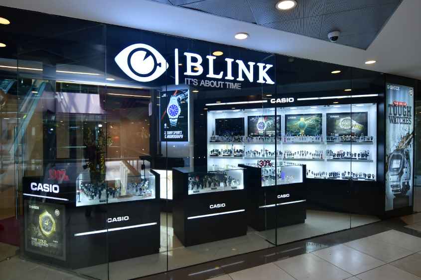 Blink-4-LBN-1.jpg