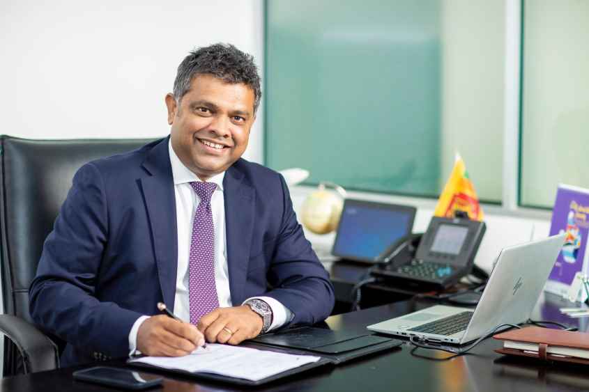 Dimuthu Tennakoon Head of Worldwide Sales and Distribution at SriLankan Airlines (LBN)