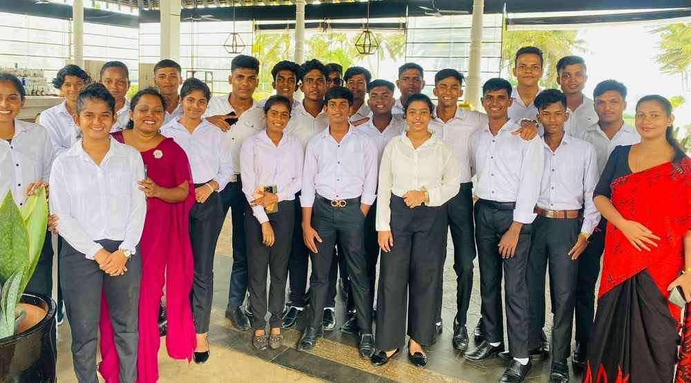 1- Weerawila student batch (LBN)