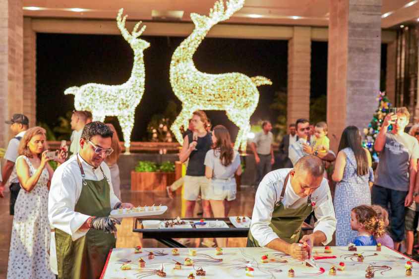 Weligama Bay Marriott Resort & Spa Illuminates the Festive Season