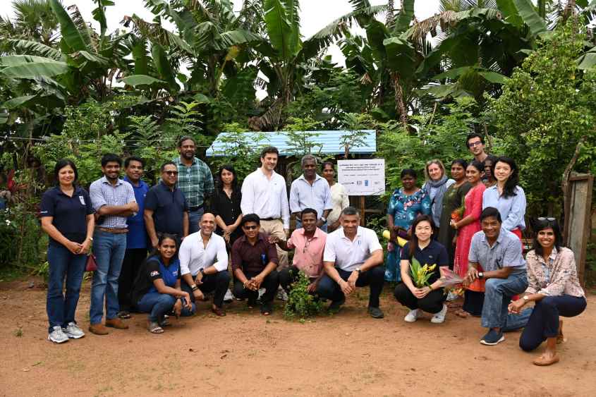 Hirdaramani, Lacoste and UNDP reps with local partners and communities (LBN)